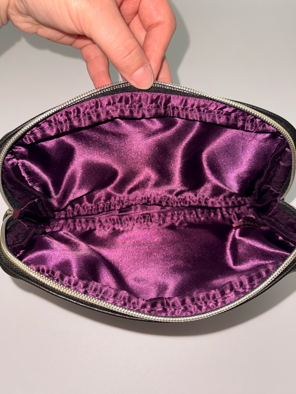 Tarte Cosmetic Bag - Picture 3 of 4